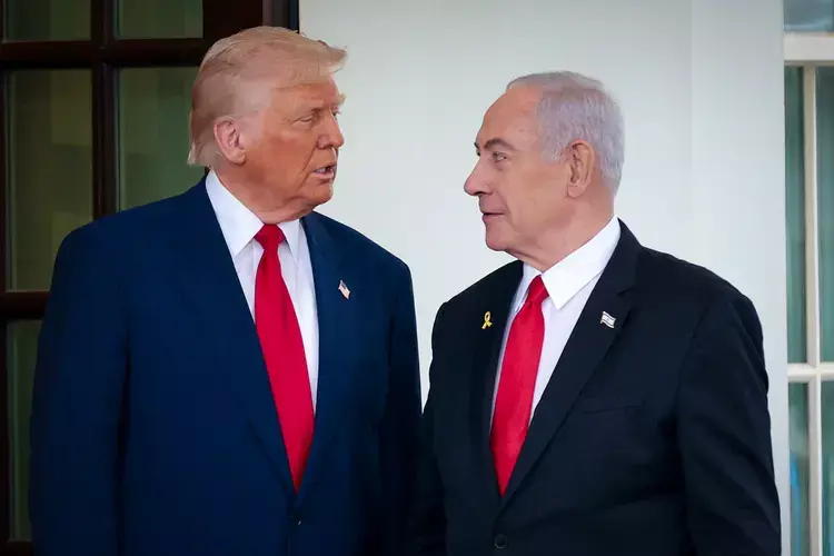 Trump Says He Spoke to Netanyahu After Flydubai Mid-Air Emergency