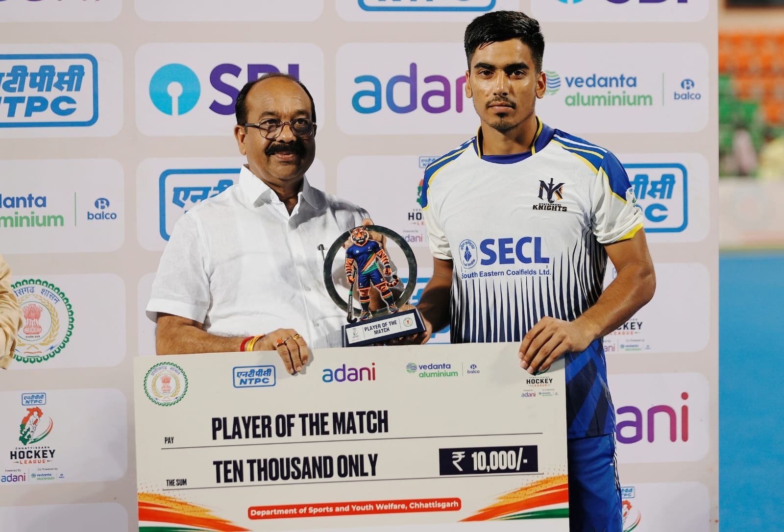 Nyaydhani Knights Beat Sanskardhani Strikers 5–3; Chakradhar Champions Strengthen Semi-Final Bid