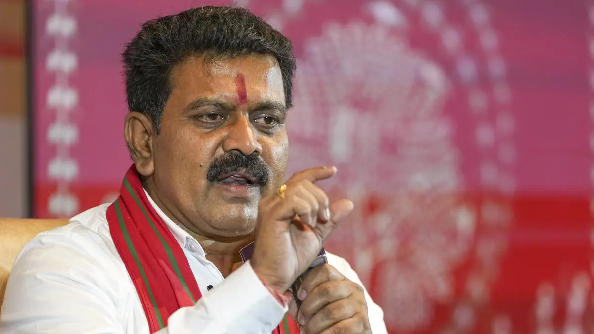 FIR Against Contractor Over Alleged PM-JANMAN Housing Fraud Following Deputy CM Vijay Sharma’s Directions
