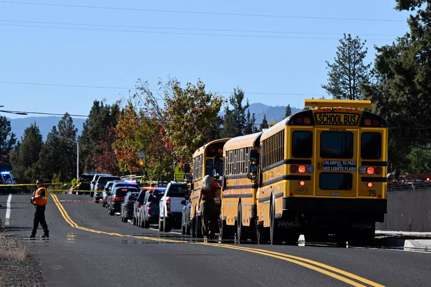 Oregon Elementary School Shooting Leaves Multiple Dead, Children Among Victims; Teenage Suspect Reported