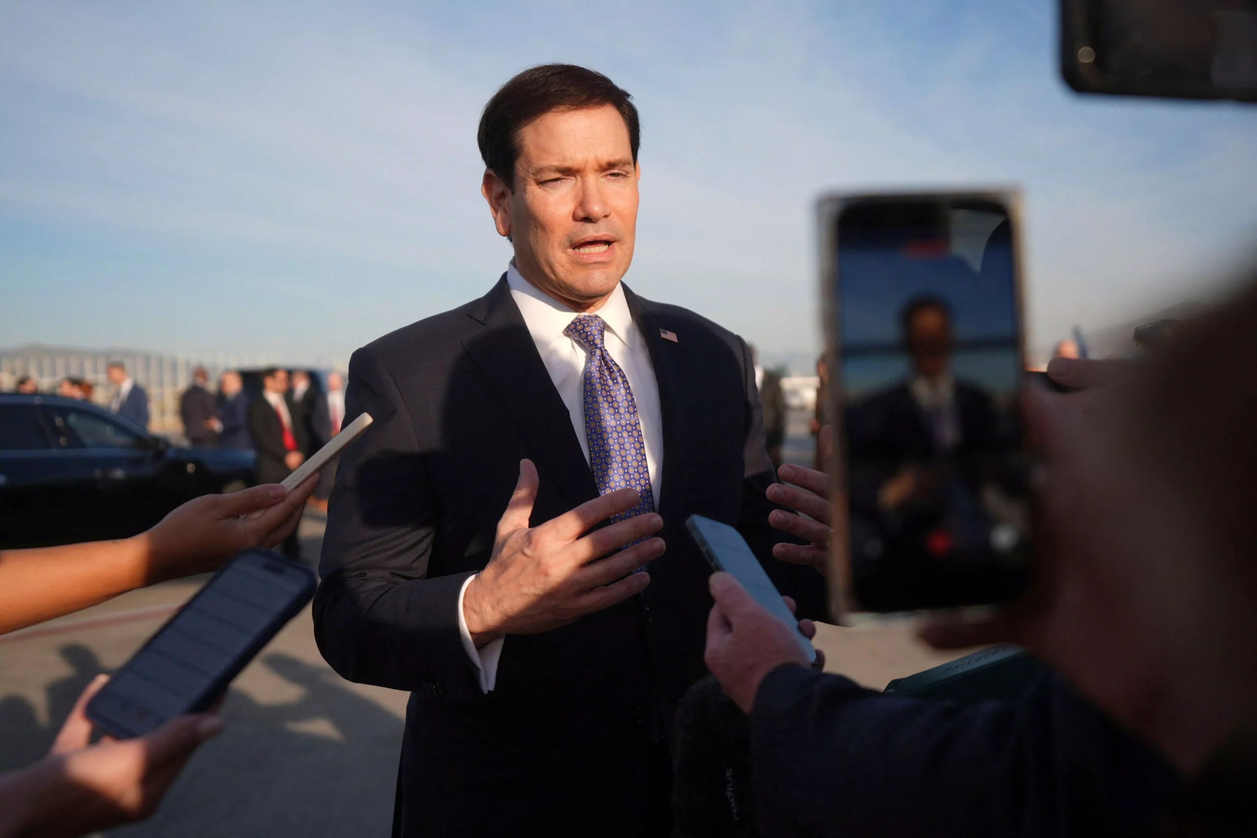 Trump Weighs Tariffs on Russian Oil Buyers as Rubio Calls India an Important US Partner