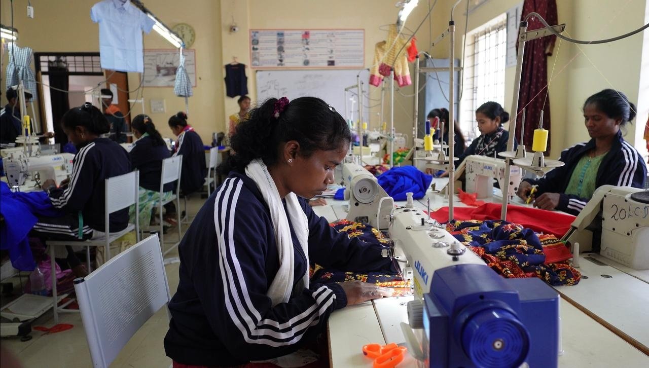 Skill Training Opens New Livelihood Opportunities for Bastar Youth and Rehabilitated Former Maoists