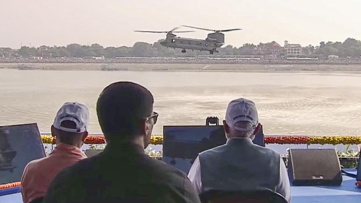 PM Modi Witnesses ‘Wings over Ganges’ Air Show in Varanasi, Inaugurates Garment Manufacturing Unit