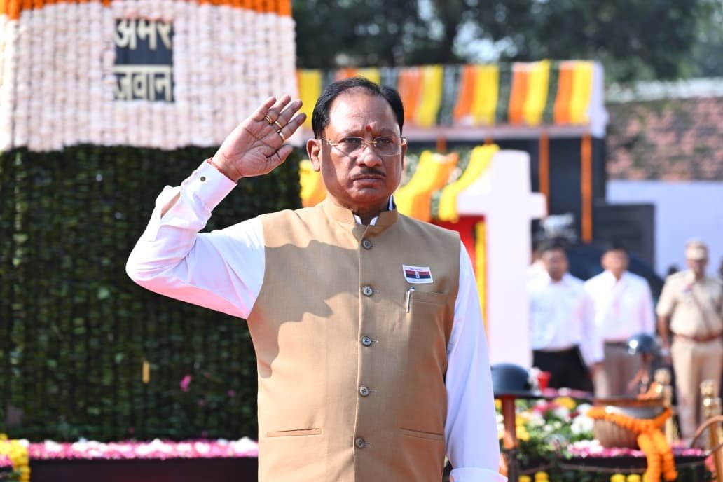 CM Vishnu Deo Sai Pays Tribute to Police Martyrs, Says Their Supreme Sacrifice Has Paved the Way for Peace and Development in Chhattisgarh