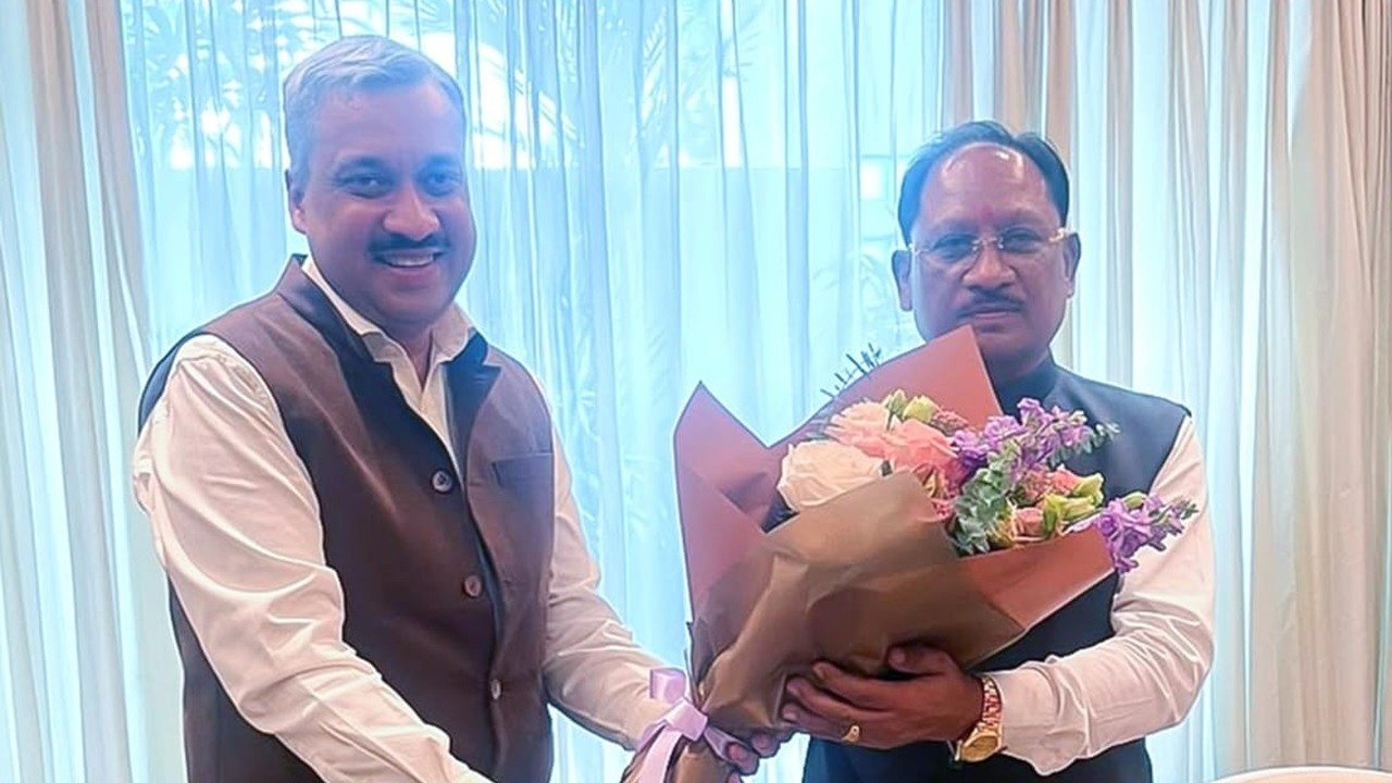 CM Vishnu Deo Sai Arrives in Singapore for SING Forum 2026, to Showcase Chhattisgarh’s Investment Potential